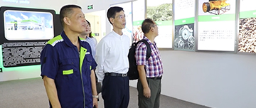 歡迎中國(guó)砂石協(xié)會(huì)會(huì)長(zhǎng)-胡幼奕，重慶市砂石協(xié)會(huì)秘書長(zhǎng)-黎長(zhǎng)華等領(lǐng)導(dǎo)蒞臨參觀指導(dǎo)工作！